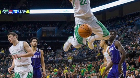 Pritchard, McIntosh lead Oregon past Central Arkansas, 96-82 (Dec 20, 2017)