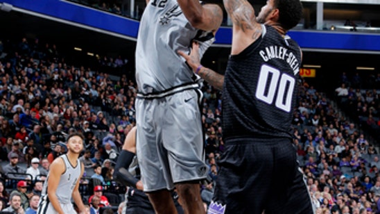 Spurs bounce back behind Aldridge, beat Kings 108-99 (Dec 23, 2017)