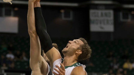 Drammeh, Johnson help Hawaii beat Davidson 79-71 (Dec 23, 2017)