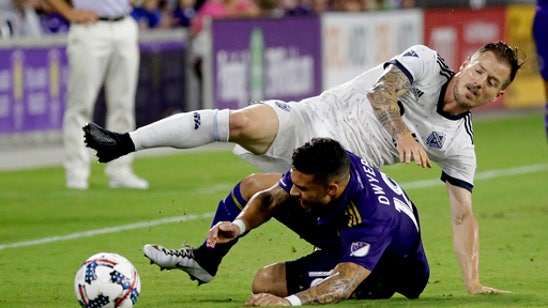 Orlando signs Dom Dwyer to 3-year deal