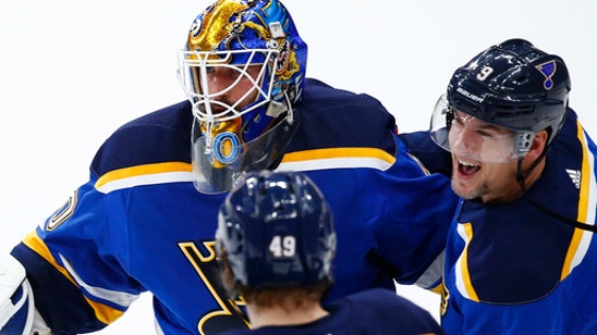Hutton helps Blues beat Devils for 9th straight time (Jan 02, 2018)