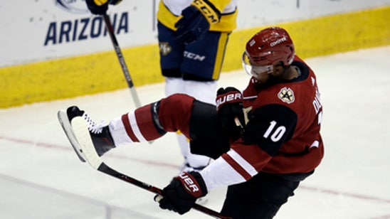 Blackhawks acquire Anthony Duclair from Coyotes