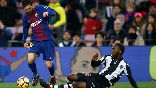 Barca wins 3-0 before Coutinho arrival; Madrid drops points