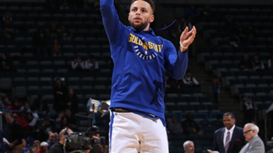 Curry back in Warriors' starting lineup against Raptors
