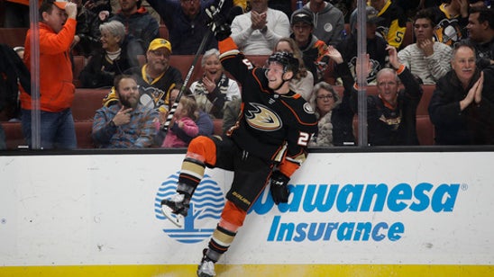 Ducks score 4 in second period, hold off Penguins 5-3 (Jan 17, 2018)