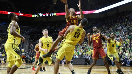 McLaughlin's 6 free throws help USC hold off Oregon 75-70 (Jan 18, 2018)