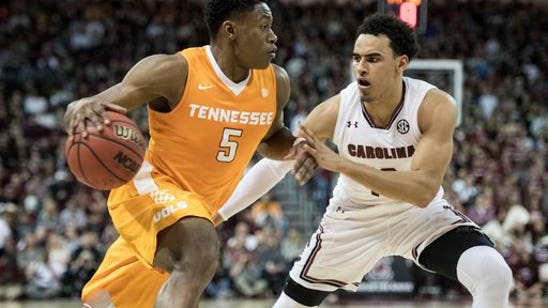 Turner's 25 leads No. 21 Tennessee past South Carolina (Jan 20, 2018)
