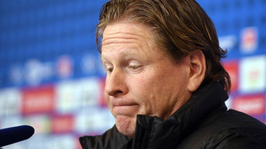 Hamburg fires Gisdol as coach, Hollerbach likely successor