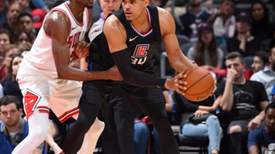 Harris scores 24 to lead Clippers over Bulls, 113-103