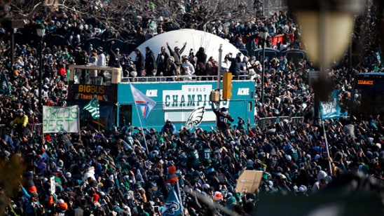Philadelphia cleaning up after Super Bowl parade