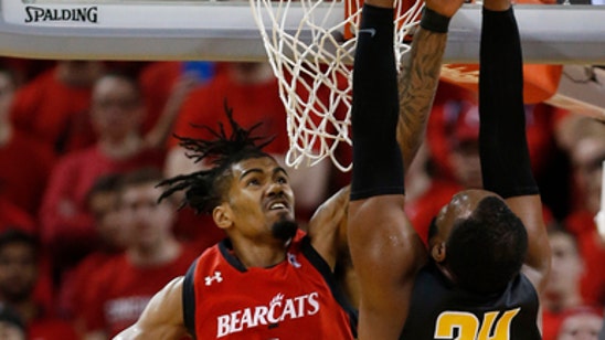 No. 22 Michigan beats Ohio State, helps Michigan State