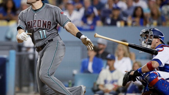 AP source: JD Martinez, Red Sox agree to $110M, 5-year deal