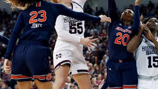 No. 2 Mississippi State women cruise by Auburn 82-61