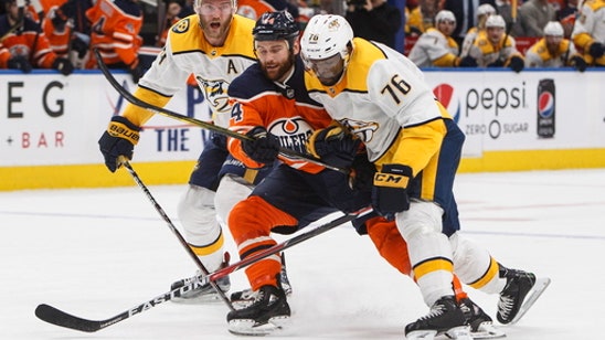 Arvidsson scores twice, Predators rally past Oilers 4-2