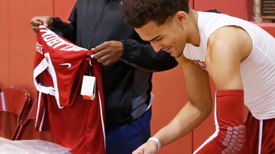 Oklahoma freshman Trae Young revels in role of hometown hero