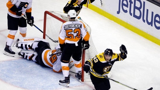 Marchand scores with 22 seconds left, Bruins beat Flyers 3-2