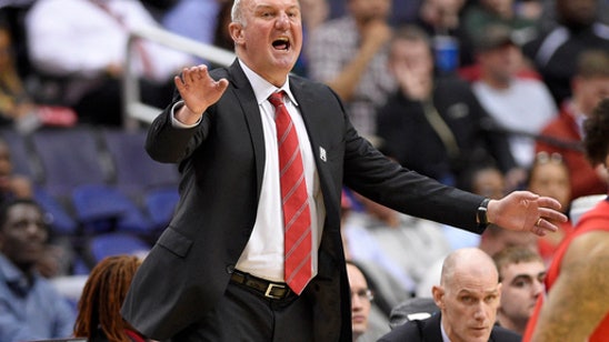 Georgia interviews former Ohio State coach Thad Matta