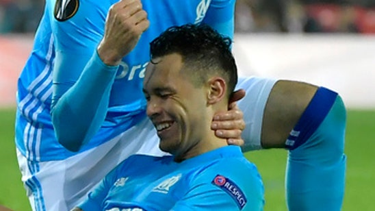 2 Bilbao security guards hurt in attack by Marseille fans