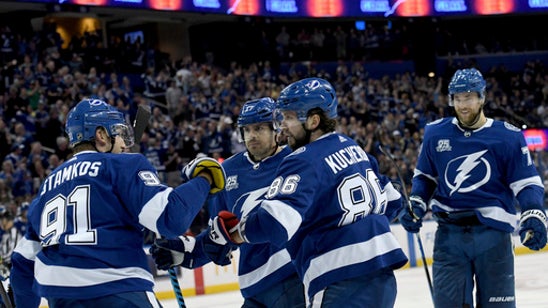 Kucherov scores 2 to lift Lightning to 3-1 win over Oilers