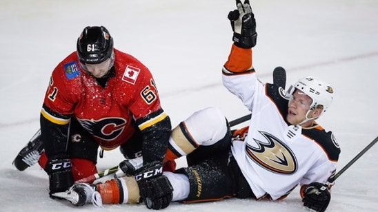 Gibson makes 29 saves to lift Ducks over Flames 4-0 (Mar 22, 2018)