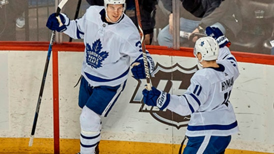 Matthews’ late goal lifts Maple Leafs past Islanders, 5-4