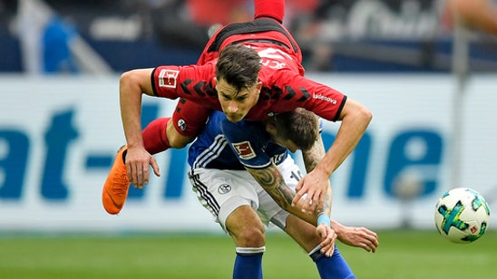 Bayern forced to wait for Bundesliga title as Schalke wins