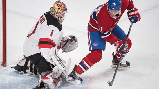 Hall scores short-handed, Devils rally to beat Canadiens 2-1