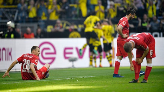 Pulisic jump starts Dortmund to 3-0 win over Stuttgart
