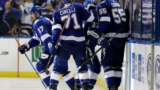 Killorn scores twice, Lightning beat Devils 5-3 in Game 2