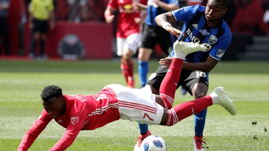 Wright-Phillips, Red Bulls beat Impact 3-1