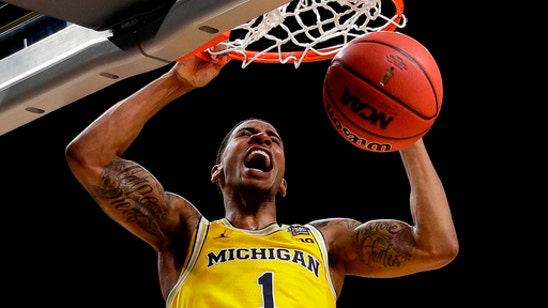 Michigan’s Matthews enters NBA draft without hiring agent