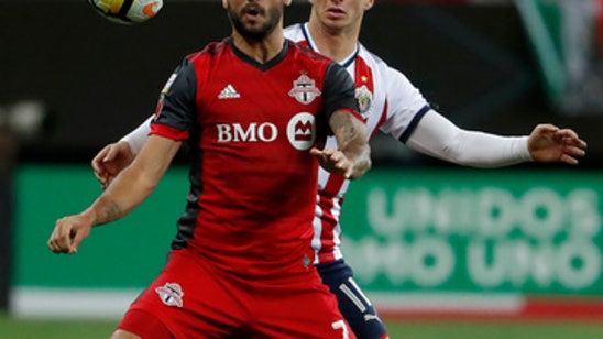 Chivas wins CONCACAF title, beating Toronto on penalty kicks