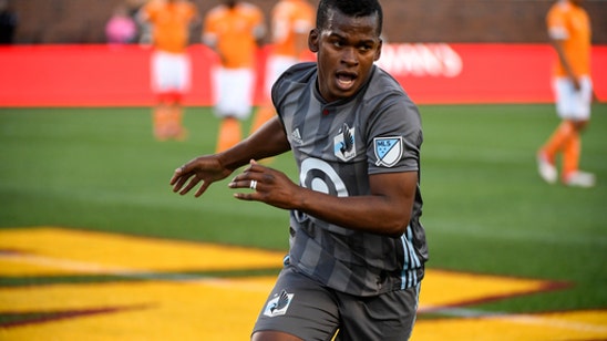 Minnesota ends 4-game skid with win over Houston