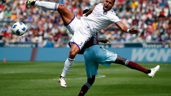 Orlando City beats Colorado 2-1 for 5th straight win