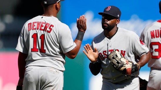 Sale fans 12, Boston tops Rangers 6-1; Red Sox head to Bronx (May 06, 2018)