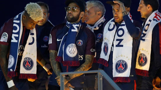 Alves at peace despite injury that put him out of World Cup