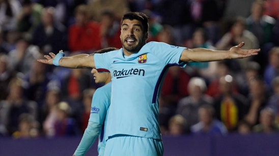 Levante wins 5-4 to end Barca’s bid for unbeaten Liga season