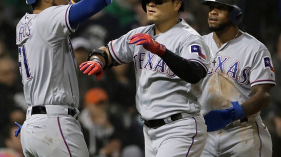 Choo hits grand slam as Rangers pound White Sox 12-5