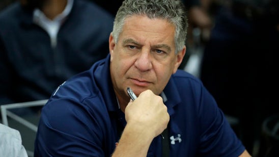 Auburn gives basketball coach Bruce Pearl 5-year extension