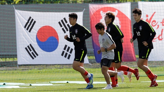 Sweden, S. Korea need to seize chance with Germany waiting
