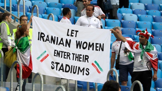 Iran player dodges question on women’s rights at World Cup