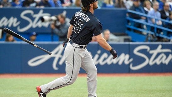 Camargo hits first career grand slam, Braves rout Jays 11-4