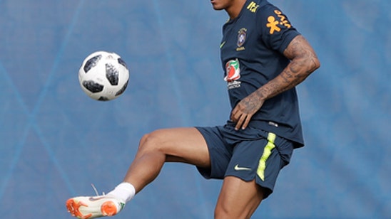 Danilo available for Brazil against Mexico; Marcelo unclear