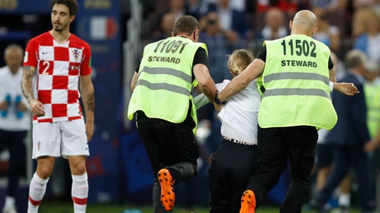 Young, joyful France beats Croatia 4-2 to win 2nd World Cup