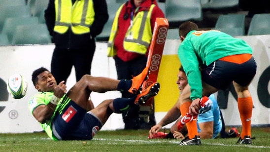 Crusaders beat Sharks 40-10 in Super Rugby quarterfinals