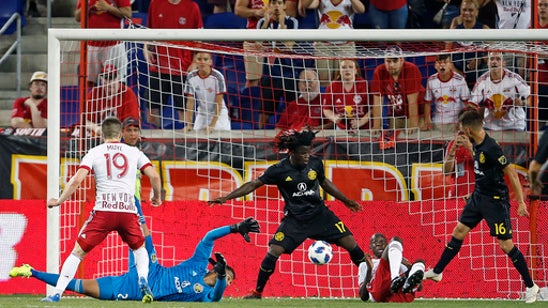 Patrick Mullins helps Crew beat Red Bulls