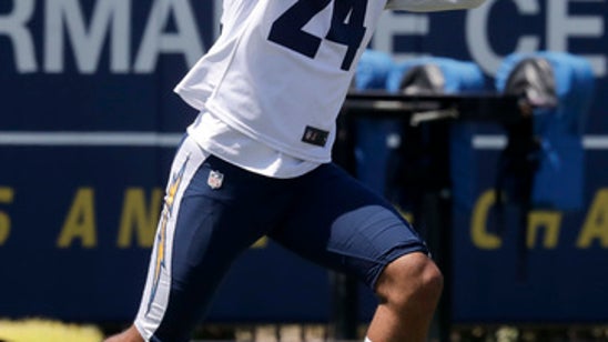 Chargers cornerback’ Trevor Williams leaves camp on crutches