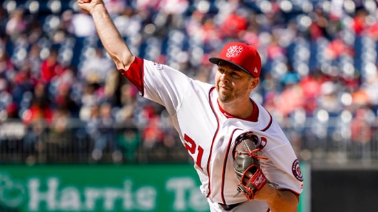Nationals trade reliever Kintzler to Cubs for minor leaguer