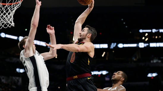 Love, Cavs rally by Spurs 117-109 in OT to snap 8-game skid