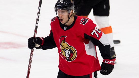 Nilsson makes 26 saves as Senators beat Flyers 2-1
